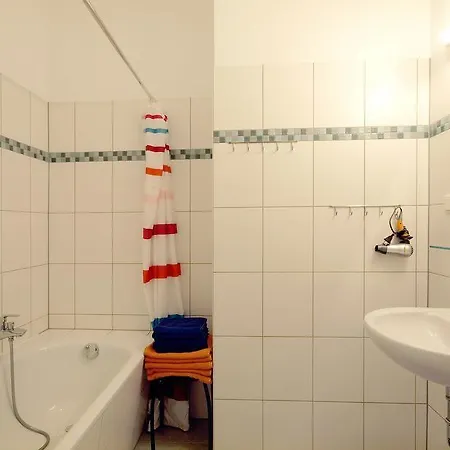 Apartment Ferienwohnung Altmarkt A22 *